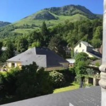 Lourdes Location